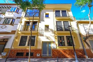 Piso en venta en Playa de los Boliches en Fuengirola