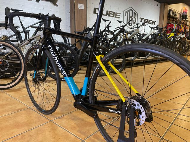 WILIER GARDA DISC 105DI2 M