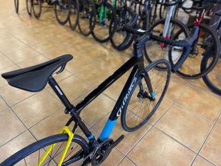 WILIER GARDA DISC 105DI2 M