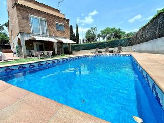 Chalet en venta en Can Fatjó en Rubí