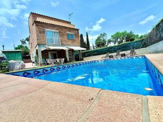 Chalet en venta en Can Fatjó en Rubí