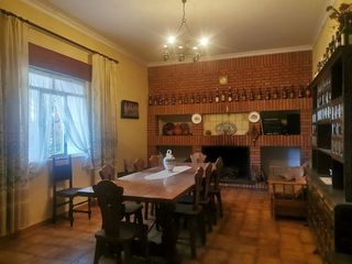 Villa en venta en Valdepeñas