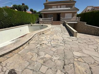 Chalet en venta en Alpicat