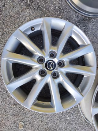 Llantas Mazda R18 Originales