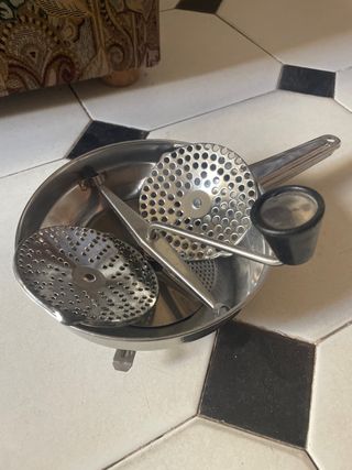 Pasapurés metálico