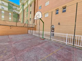 Piso en venta en Renfe - Bulevar 1º y 2º Fase en Jaén