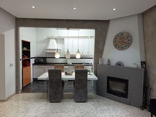 Chalet en venta en Almensilla