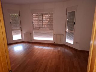 Casa adosada en venta en Picanya