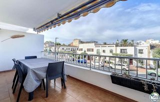 Piso en venta en Empuriabrava en Castelló d´Empúries