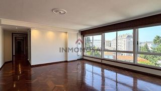 Piso en venta en Centro en Ferrol