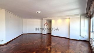 Piso en venta en Centro en Ferrol