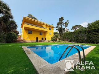 Casa en venta en Puigventós en Lloret de Mar