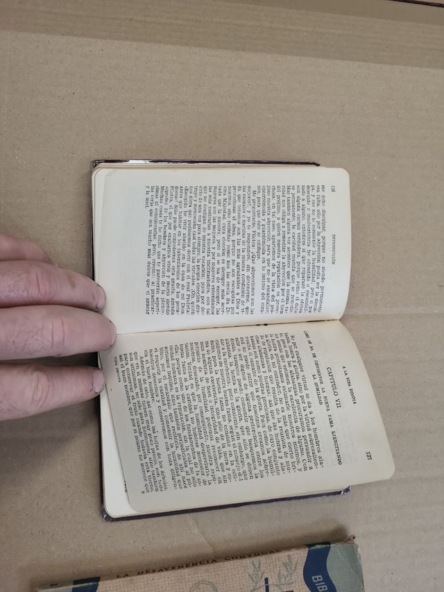 Libros religiosos antiguos