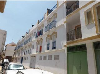 Piso en venta en Puerto de Garrucha en Garrucha