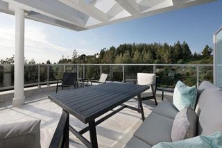 Piso en venta en El Faro de Calaburra - Chaparral en Mijas