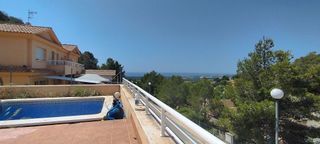 Casa adosada en venta en Eixample Residencial en Roda de Barà