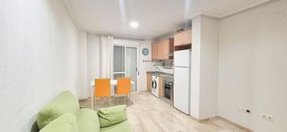 Piso en venta en El Raval - Portes Encarnades en Elche