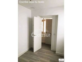 Ático en venta en La Caleta - La Viña en Cádiz