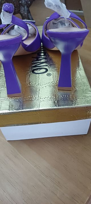 Zapatos Morados tacón - Nuevos