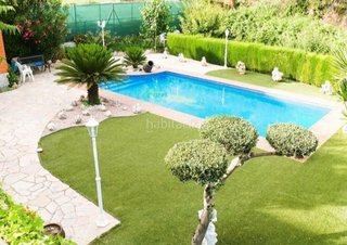Chalet en venta en Abrera
