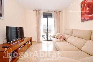 Piso en venta en Cariñena - Carinyena en Villarreal