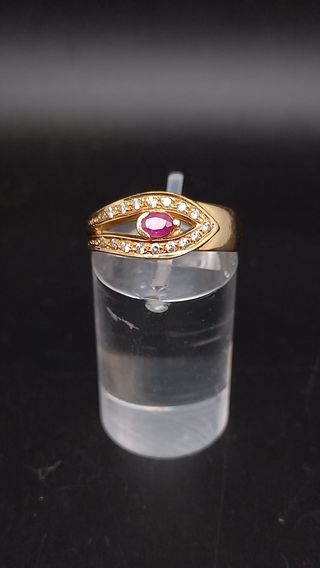 J - 0742 Anillo cinturon cristal rojo y circonitas