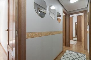 Piso en venta en Ermitagaña - Mendebaldea en Pamplona