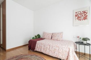 Piso en venta en Ermitagaña - Mendebaldea en Pamplona