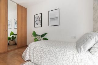 Piso en venta en Ermitagaña - Mendebaldea en Pamplona