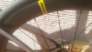 BH RS1 3.0 Bicicleta Carretera con ruedas MAVIC.