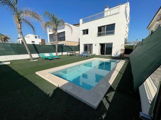 Chalet en venta en Zona Playa en Burriana