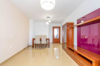 Piso en venta en Nueva Almería - Cortijo Grande - Vega de Acá en Almería