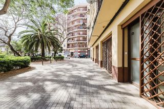 Piso en venta en Torrefiel en Valencia