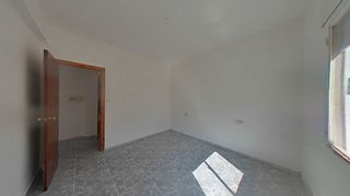 Piso en venta en Baza