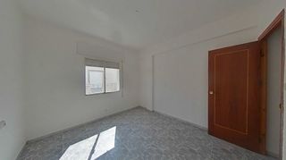 Piso en venta en Baza