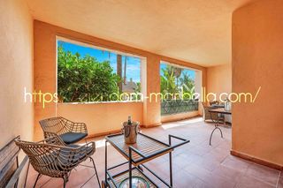 Piso en venta en Calahonda en Mijas
