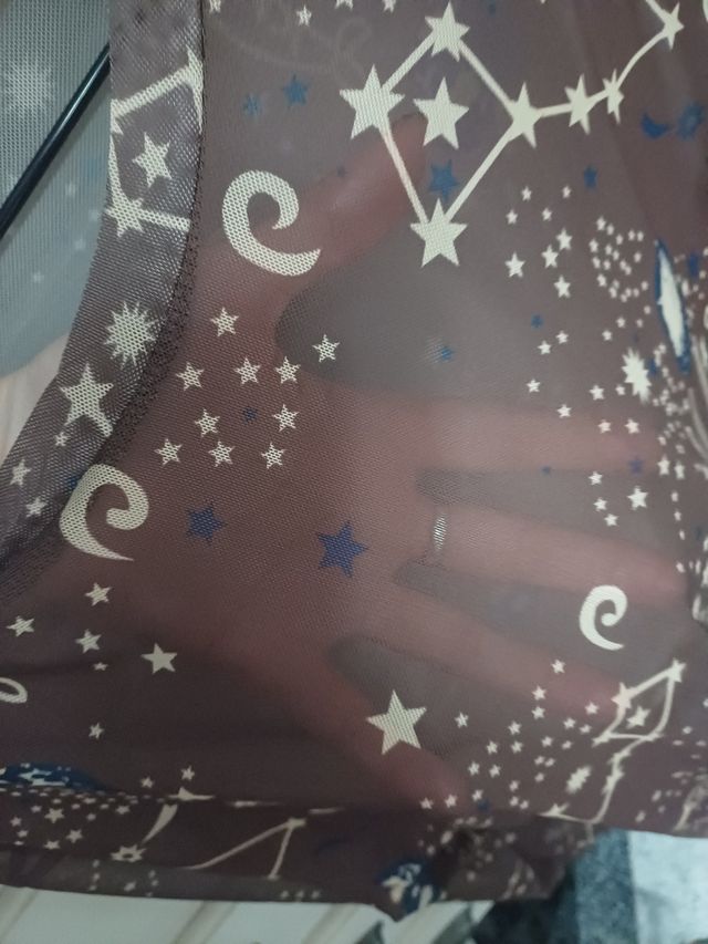 Camiseta marrón transparente 