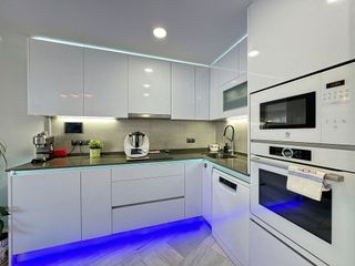 Piso en venta en Centro Internacional en Torrox