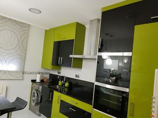 Piso en venta en Portillejo - Valdegastea en Logroño
