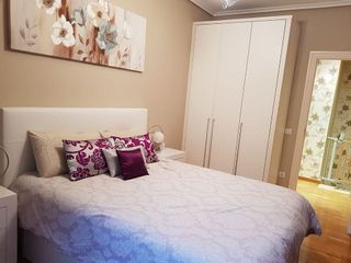 Piso en venta en Portillejo - Valdegastea en Logroño