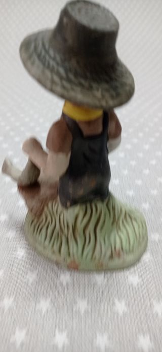 Figura niño pescador vintage