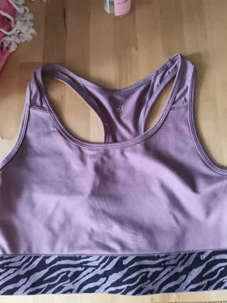 Top deportivo morado talla M