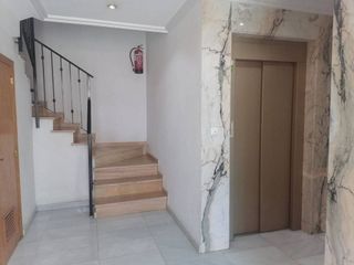 Piso en venta en Las Bayas en Elche