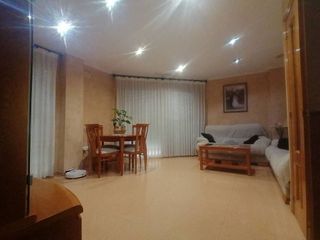 Piso en venta en Las Bayas en Elche