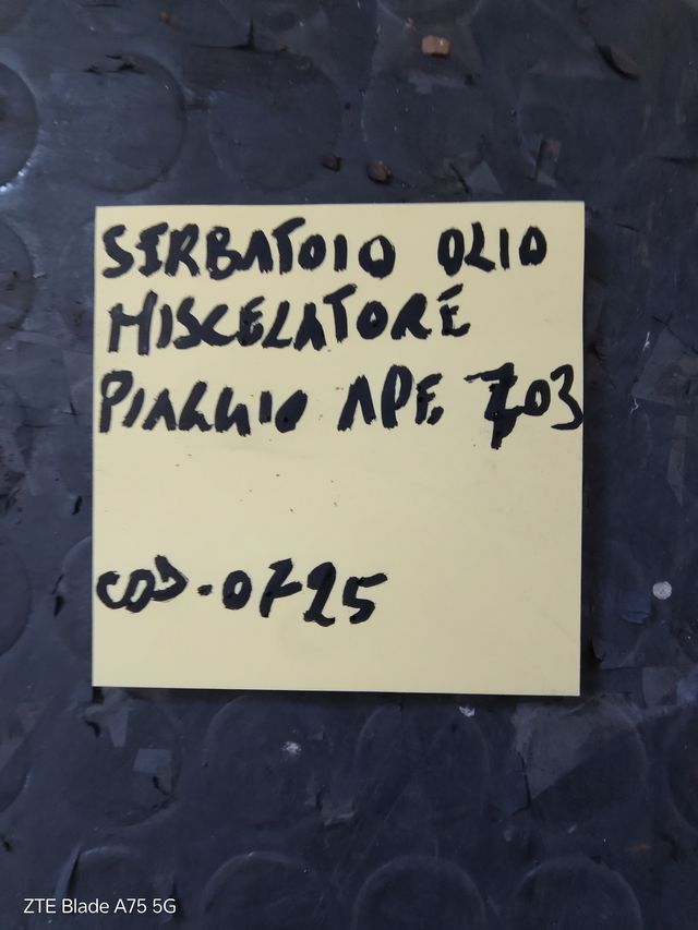 Serbatoio olio Piaggio Ape 703 - cod-0725