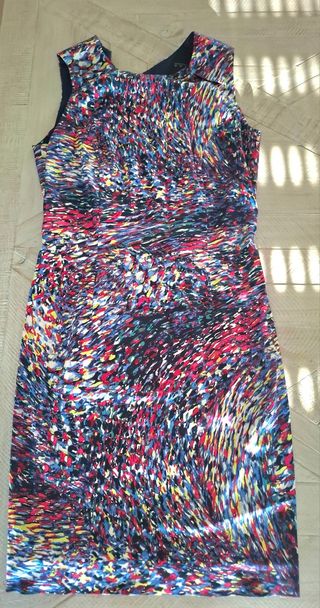 Vestido de Zara con la espalda abierta
