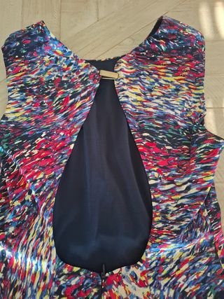 Vestido de Zara con la espalda abierta