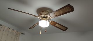 Ventilador techo vintage marrón dorado