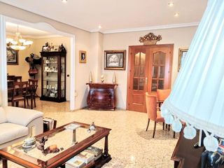 Piso en venta en Avda. Alemania - Italia en Villarreal