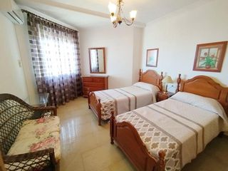 Piso en venta en La Carihuela en Torremolinos